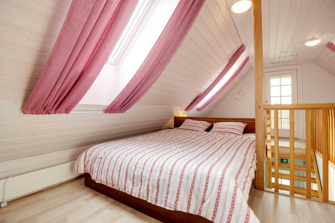 Kasekese Holiday Home With Sauna And Garden Kuressaare Kültér fotó